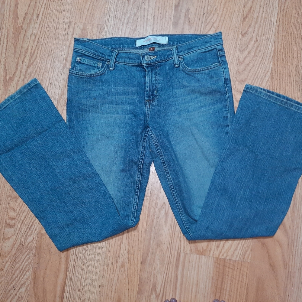 Massimo size 9
